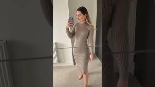 New Look X Kate Hutchins Midi Dress | Elena D. #petitefashion #katehutchins #newlookfashion