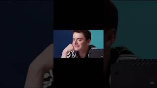 Noah Schnapp Plays Fortnite!!