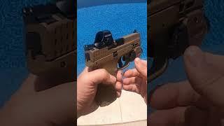M&P 2.0 Compact: Poolside