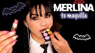  MERLINA te maquilla y  ¡SE COME tu maquillaje!  I ASMR en ESPAÑOL I Ges ASMR