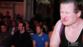 NEW Wrestling: Feldherr mit blutiger Nase?