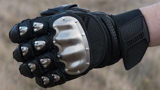 Icon Timax Short Gloves Overview - GetLowered.com