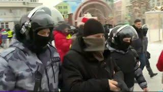 Акции в поддержку Навального: как проходят протесты в России?