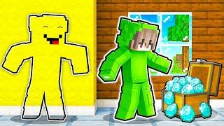 I Used INVISIBILITY to Prank My Friends in Minecraft!