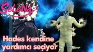 Hades kendine yardımcı seçiyor