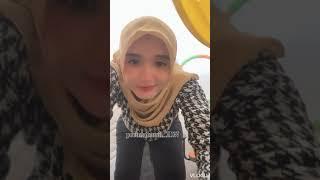 Bumil Desi Di Kamar, Ngapain...