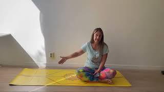 Liforme Rainbow Hope Yoga mat ,cleaning foam Review, practice testing NOT SPONSORED @beautyofyoga