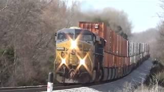 CSX ES40DC 5498 w/ 2nd gen K5HL Leads Intermodal Q029 on 2/26/17