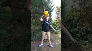 kettlebell juggling