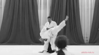 Ирими наге кудзуси (выведение из равновесия) AIKIDO