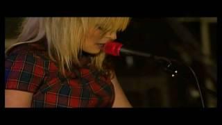 THE TING TINGS - WE WALK - LIVE