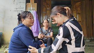 Yen Chi's mother also felt sorry for her situation but was still suspicious