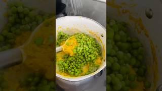Let’s make some rice  Haitians style #food #cooking #foodlover #recipe #shorts #cookwithme