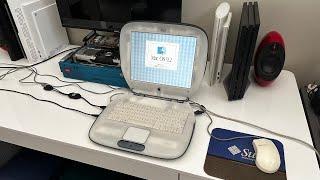 Gaming in Mac OS 9 on an 466MHz G3 iBook "Clamshell"