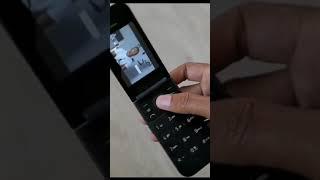 Nokia 2720 Flip