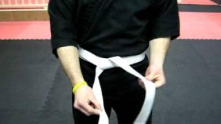 How to tie your belt