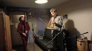 Mesmerizing Fusion: Slovak Fujara & Waterphone Duet | Unleashing Harmonies with Kamil Rogiński