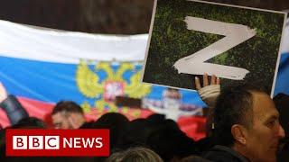 Why has 'Z' become a Russian pro-war symbol? - BBC News