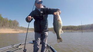 Squarebill crankbait catches Giant Bag of Truman Lake Bass  4-18-2020 Vlog