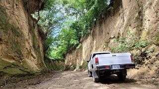 Exploring Iowa Level B roads In the Nissan 720