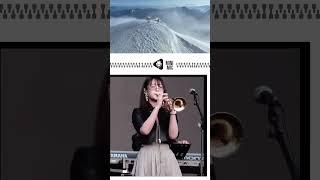 "Girl Plays Iconic Tarara Tune Live on Stage!" #TararaTune #LivePerformance #StageTalent