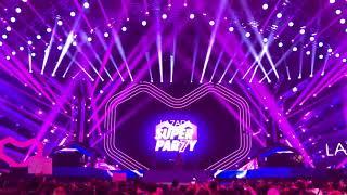 Dua Lipa - Blow Your Mind (Mwah) LIVE ( Lazada Super Par7y, Jakarta )