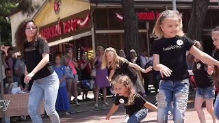 Хип хоп где ты счастлив |  Kids Dance