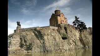 Старый город Тбилиси, Грузия, храм Метехи, памятник Вахтангу Горгасали, река Кура, часть 2 თბილისო