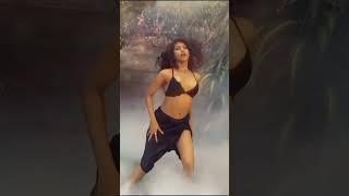 Aradhya nip slip