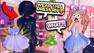 AGAMEMNON *CONTROLS* What I WEAR For EVERY THEME & Things Got MESSY... | ROBLOX Dress to Impress