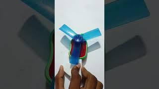 How a Mini Hand Fan Works