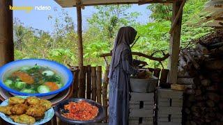 seger banget, masak sayur bening gambas bumbu  kunci ,sambel tomat,dadar jagung, masakan desa