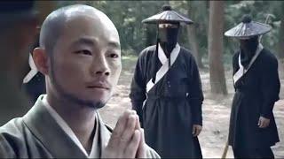 Shaolin Monks were ambushed by killers But all of them were destroyed by monks' unique Kung Fu!!