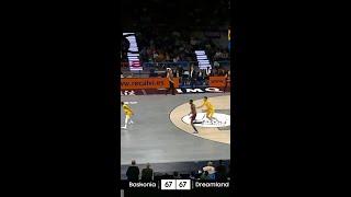 MARKUS HOWARD inventó el TRIPLE con giro | Liga Endesa 2024-25