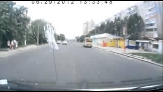 Crash Compilation on the road