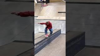 SAVOSIN ILIA 7 TRICKS IN SKATEPARK WITH GETWOLA #getwola #sportex #blading