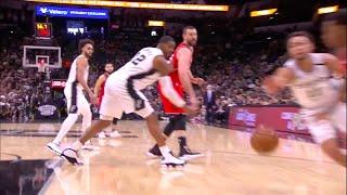 Marc Gasol - Point Center (Raptors Passing Highlights)