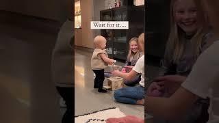 Big sisters were overjoyed to see their baby brother's first steps ️ ️ natural_born_parenting