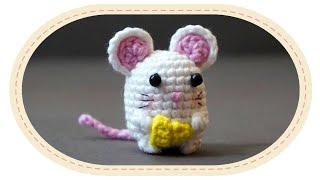 Вязаная мышка амигуруми. Crochet amigurumi mouse.