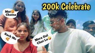 Mera Gal Chat Lo || 200k Celebrate    ||Crazy Neeraj Vlogs||#prank #flirting #reaction #viral