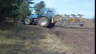 New Holland TM-150