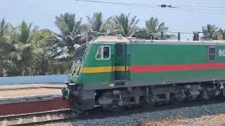 Bhubaneswar Express waiting for Goods train in Cuddalore Port Junction #southernrailway #cuddalore