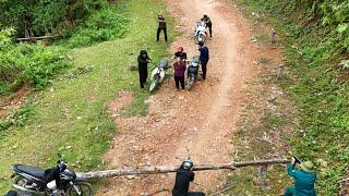 The police coordinated with the border guards to surround the kidnapping gang.