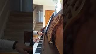 The Beatles - Blackbird (brief piano cover)