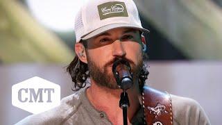 Riley Green Performs “Dixieland Delight” | CMT Giants: Alabama