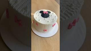 Mini mouse cake#chocolatebow# #themecake#beautiful#cake# recipe