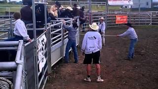 Kyle Loudon vs. 2BIT861 Bucking Fantastic Coutts, AB EPB '12