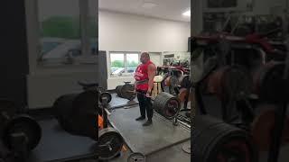 Deadlift 380 kg mal 2 raw mit Zughilfen