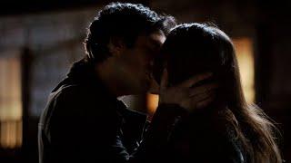 TVD 5x20 - Damon kisses Elena. "I've had a really crappy day, and I needed it" | Delena Scenes HD