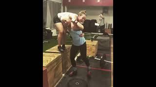 #liftcarry | light girl lift and carry heavy girl easily| #liftcarry #stronggirl